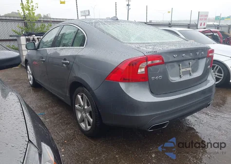 2016 Volvo S60 T5 Drive-E Premier from USA, damaged, VIN YV126MFK2G2392236
